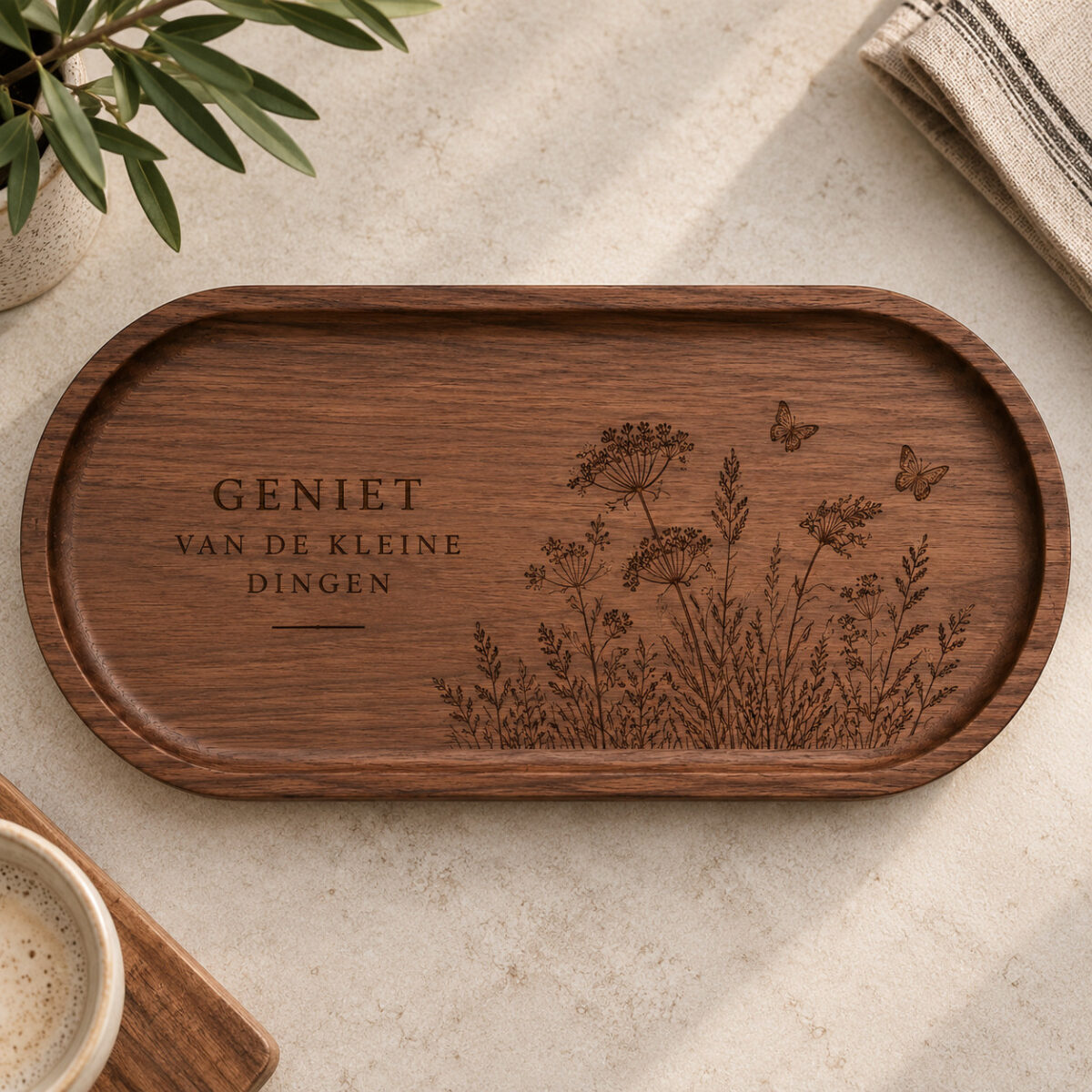 Tray - walnoot - 33x16 cm - zelf ontwerpen